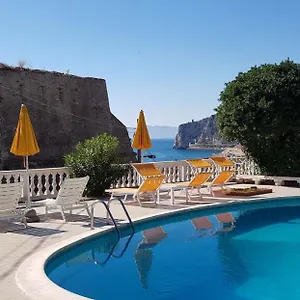 Hotell Park Castello