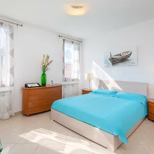 Convenient In Apartment